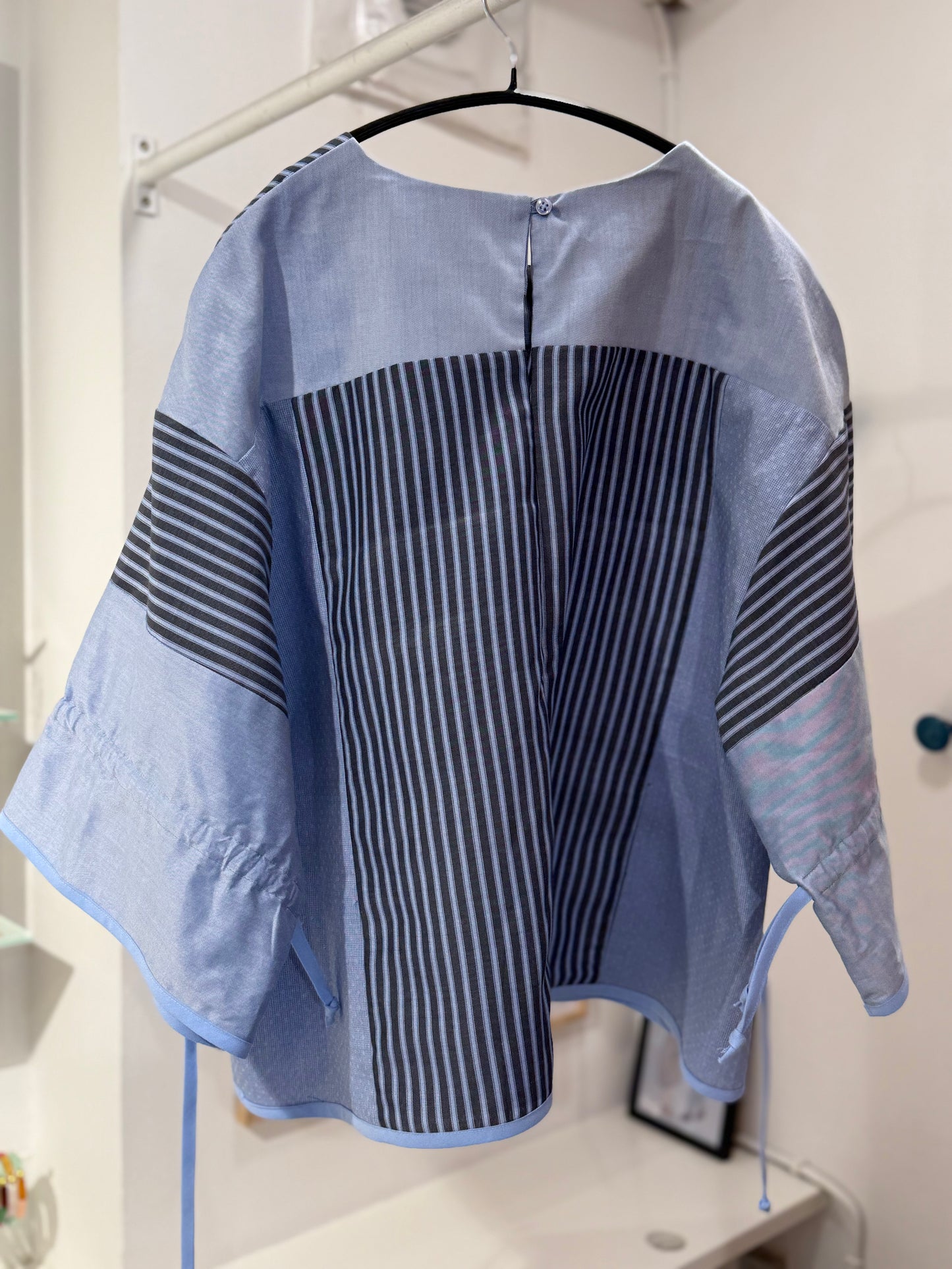 Yours to complete - Justerbar bluse #4