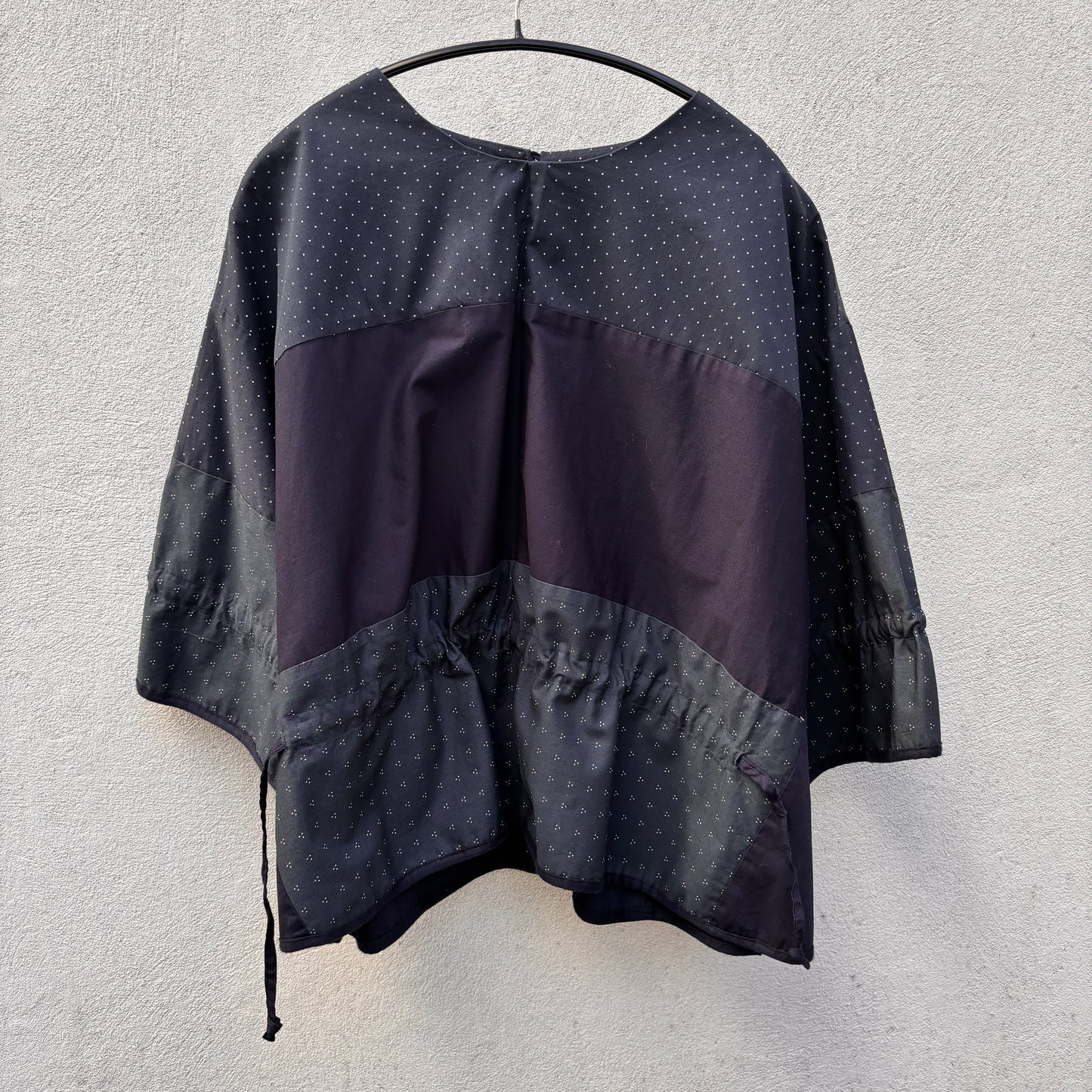 Yours to complete - Justerbar bluse #1