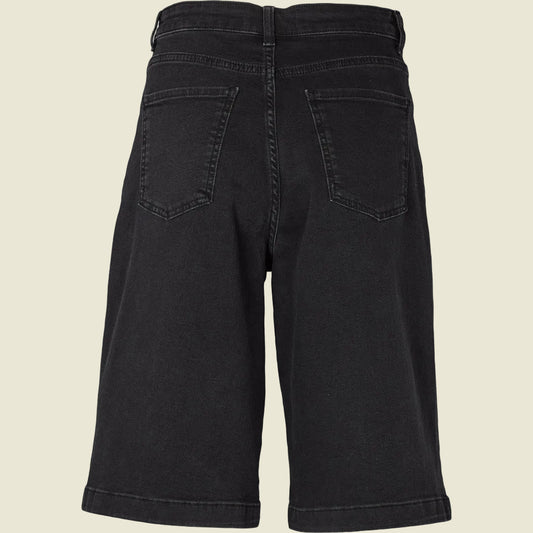Basic Apparel - Ea Black Shorts