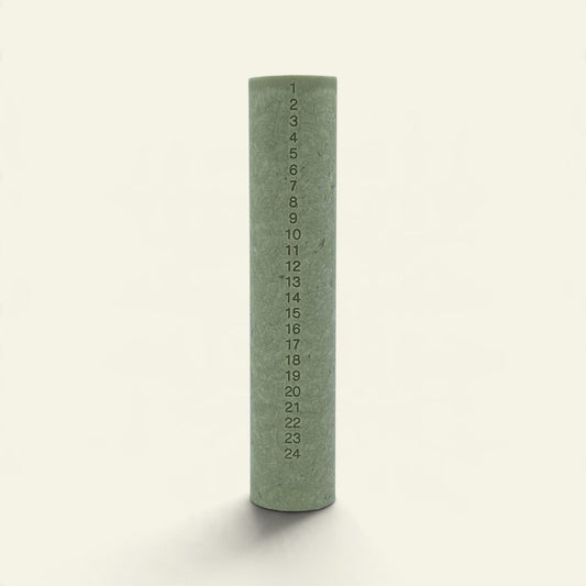 Kunstindustrien - Moss Green Upcycled Wax Kalenderlys