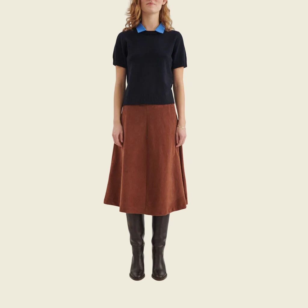 Basic Apparel - Millu Skrit