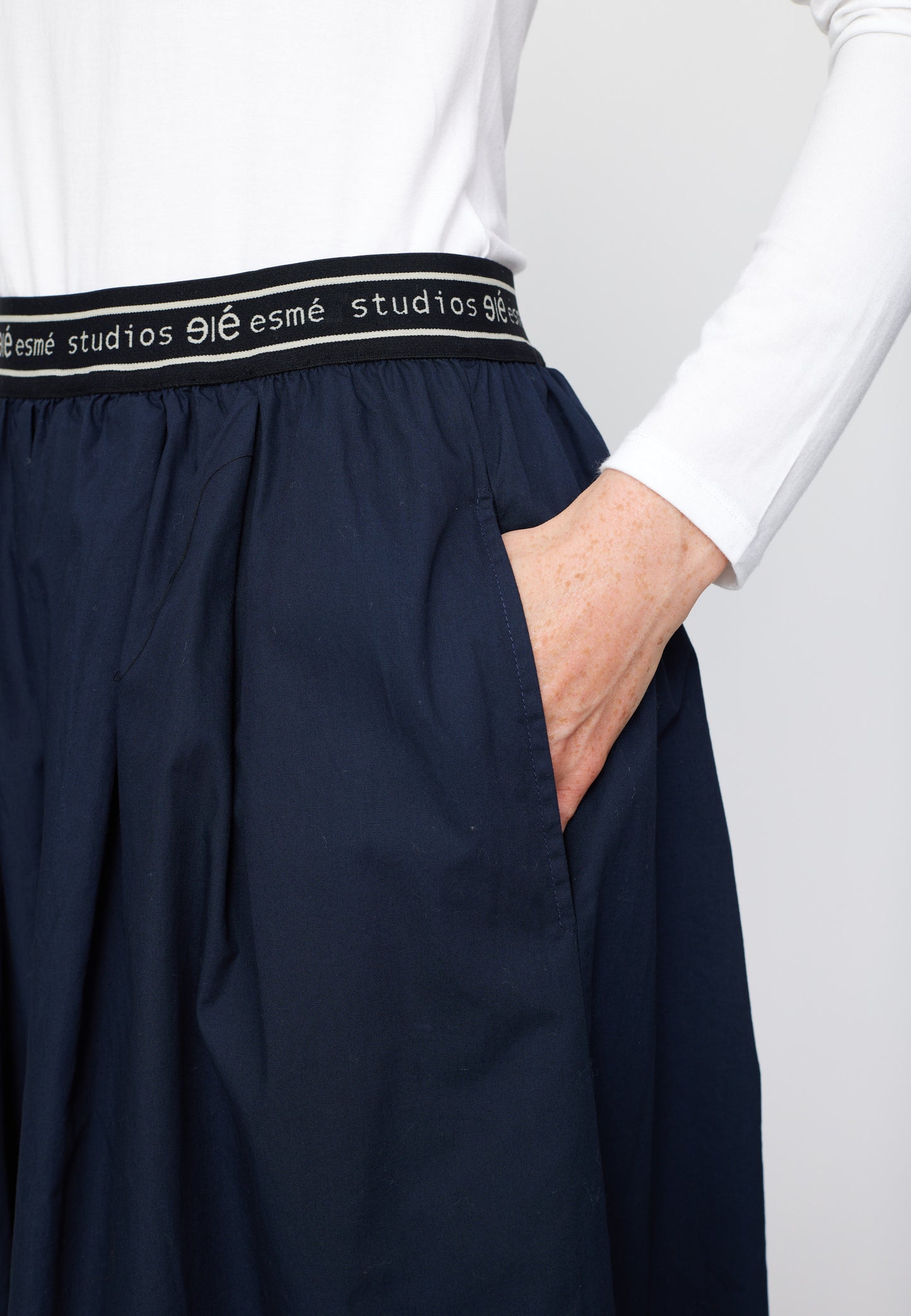 Esmé Studios - Calla Midi Skirt