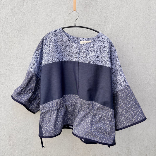 Yours to Complete - #1 Justerbar Bluse