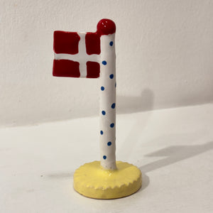 The Clay Play - 299 kr. Keramik Flag