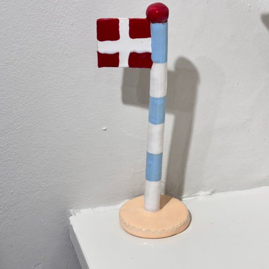 The Clay Play - 449 kr. Keramik Flag