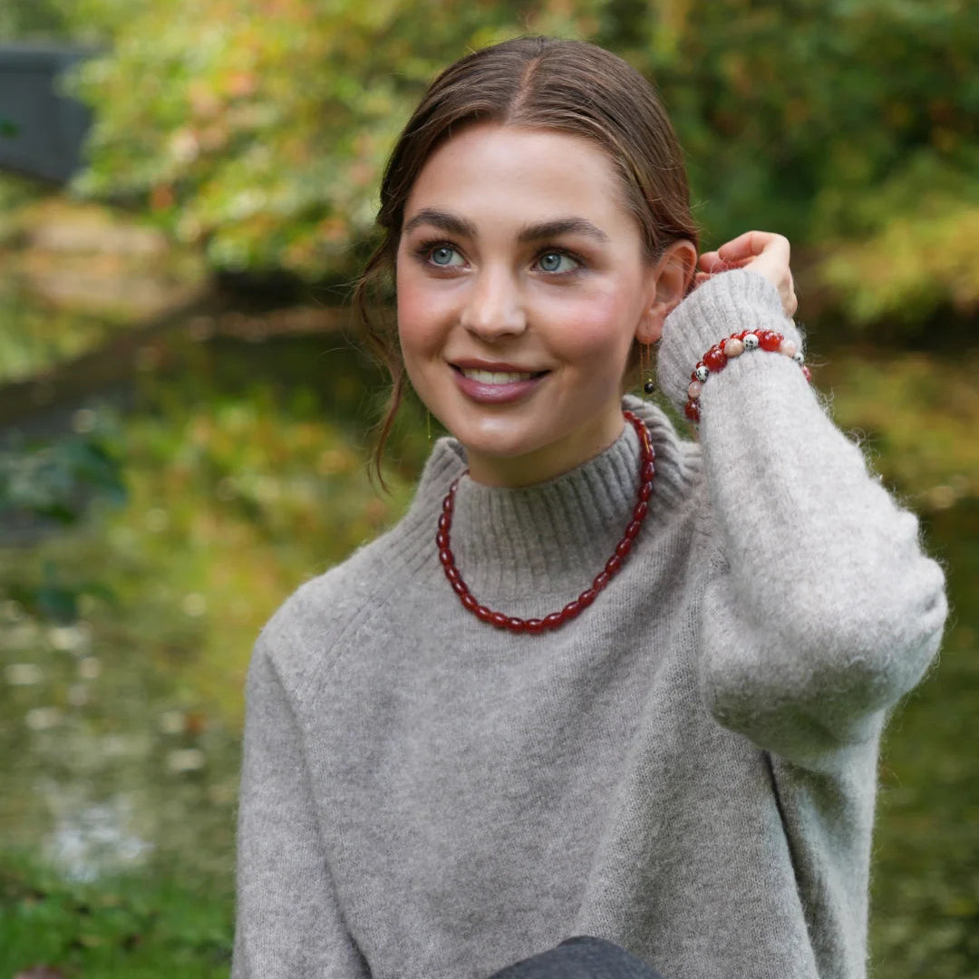 Soi - Noelle Red Jade Halskæde